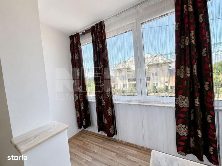Apartament cu 3 camere decomandat în Vicovu de Sus