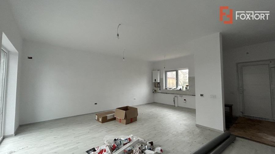Duplex cu 3 camere cu Teren 287 Mp în Sânandrei