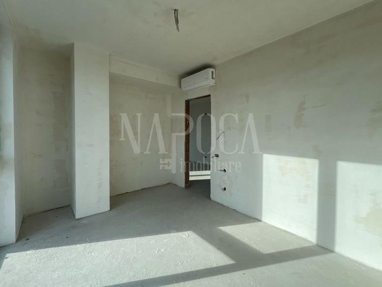Apartament cu 2 camere semidecomandat în Central — fotografia 3