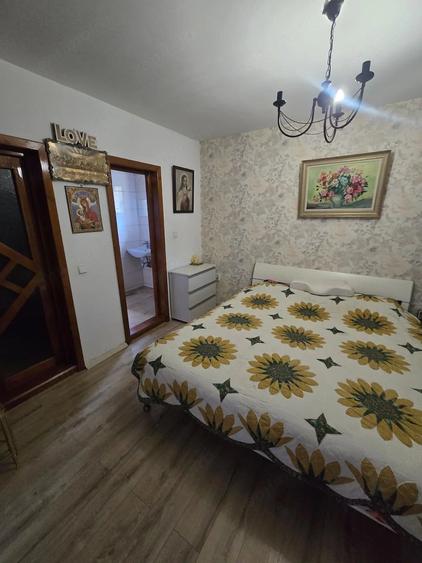 Casă cu 3 camere cu Teren 320 Mp în Exterior Vest