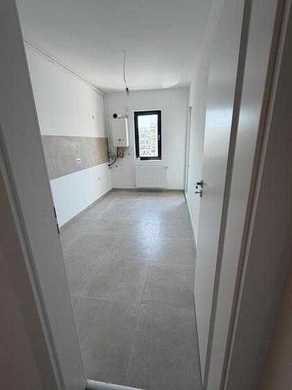Penthouse cu 3 camere decomandat în Parcul Carol