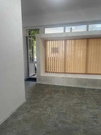 Spațiu comercial, de 72 mp, în Central