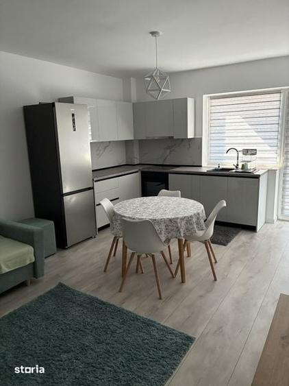 Inchiriez apartament 2 cam Tractorul/Coresi - 2
