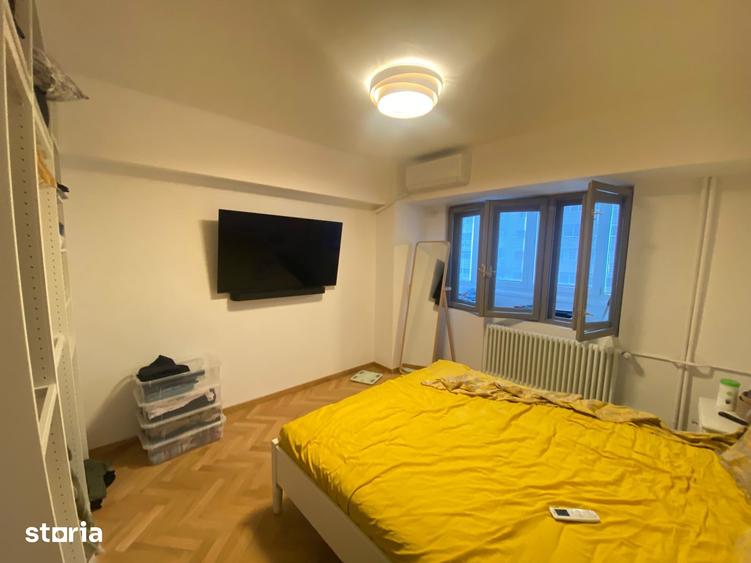 Apartament cu 3 camere semidecomandat, mobilat în Grivița