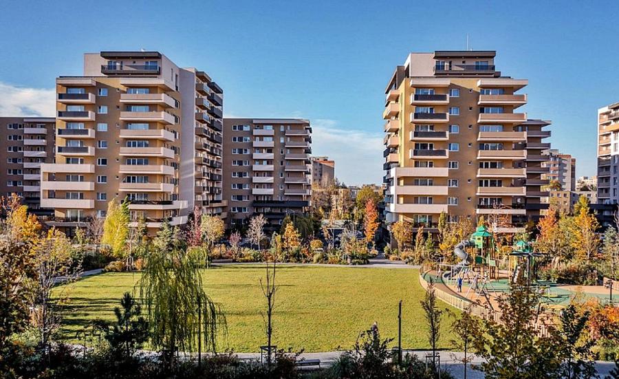 Apartament cu 2 camere decomandat în Astra