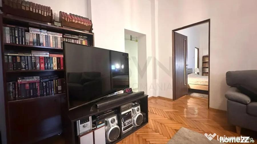 Apartament cu 3 camere decomandat în Rosetti