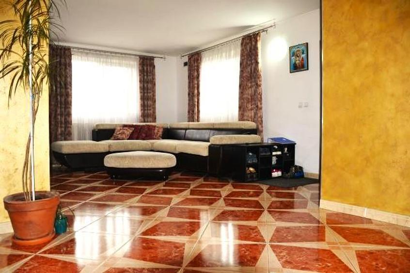 Vanzare Casa, la cheie mobilat utilat, Branesti - 15 km de Targoviste. - 4