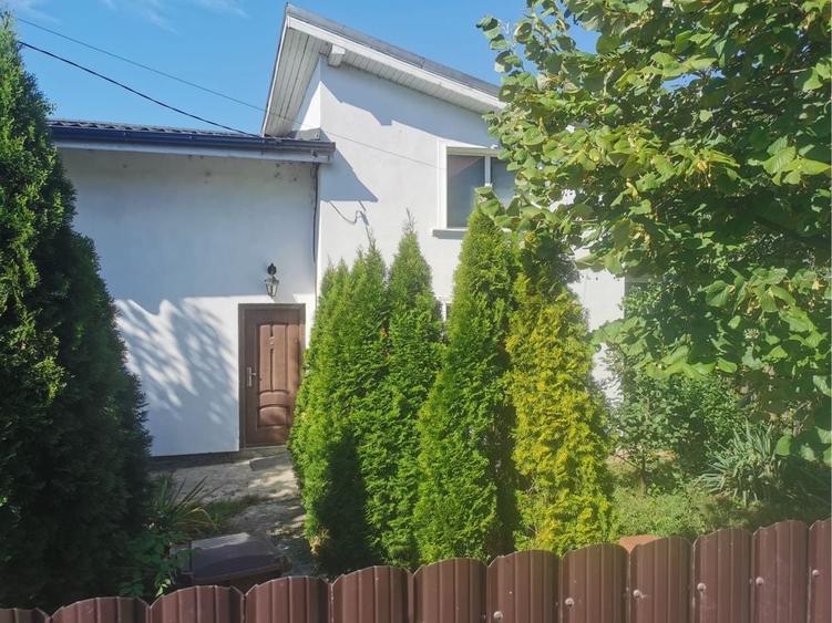 Casă cu 2 camere cu Teren 1000 Mp în Dancu