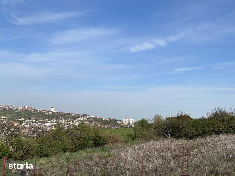 Teren de 1148 mp, în Borhanci