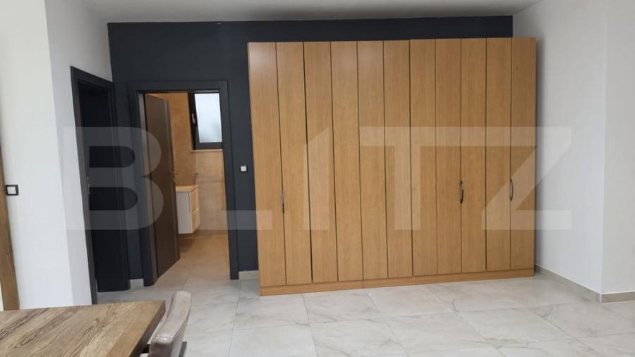 Casă cu 4 camere cu Teren 890 Mp în Bercu Roșu