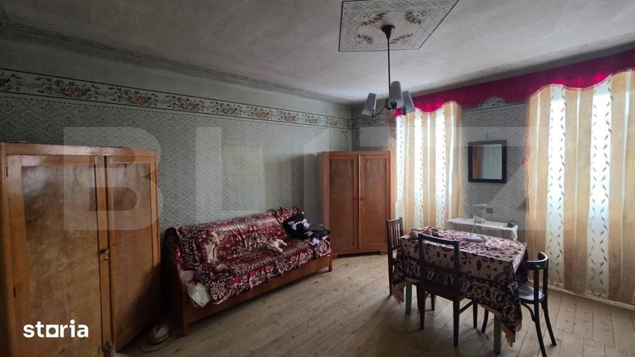 Casă cu 2 camere cu Teren 3200 Mp în Șieu