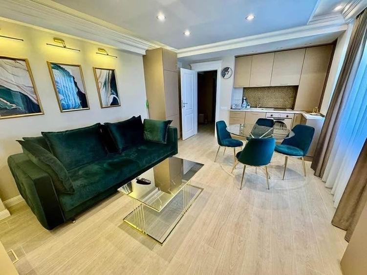 Apartament cu 2 camere decomandat în Tomis Plus