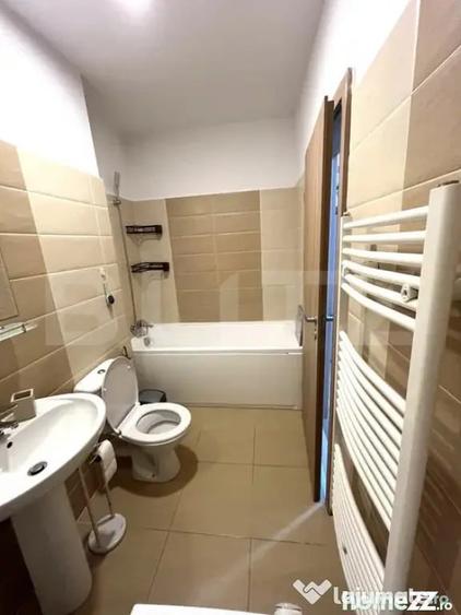 Apartament cu 2 camere decomandat în Sud
