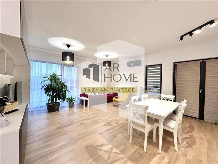 Apartament cu 3 camere decomandat în Albert