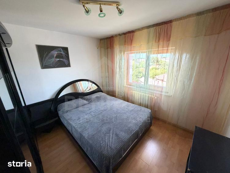 Apartament cu 3 camere decomandat în Brazda lui Novac