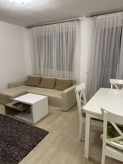 Apartament cu 2 camere decomandat în Florești