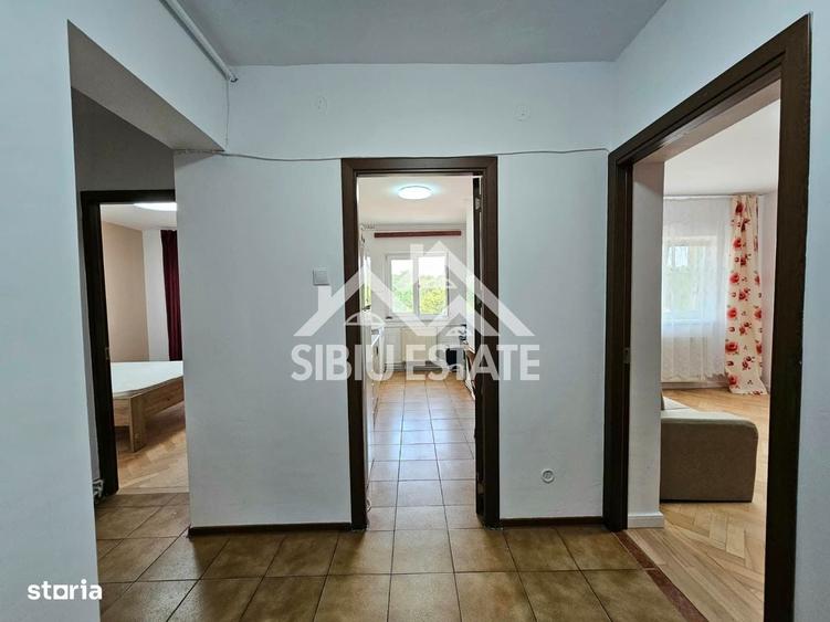 Apartament cu 2 camere decomandat în Valea Aurie