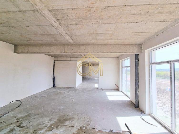 Spațiu comercial, de 73 mp, în Șelimbăr