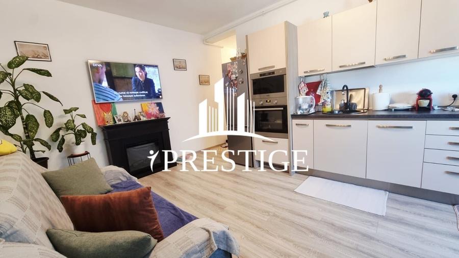 Apartament cu 3 camere decomandat, mobilat în Șelimbăr