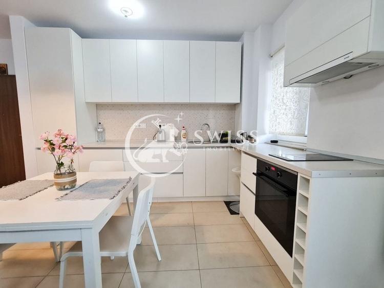 Apartament cu 2 camere semidecomandat, mobilat în Bună Ziua