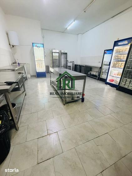 Spațiu comercial, de 105 mp, în Micro 5