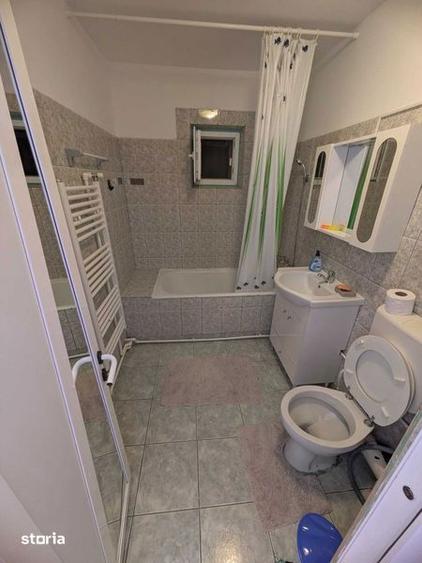 Apartament cu 2 camere decomandat în C5
