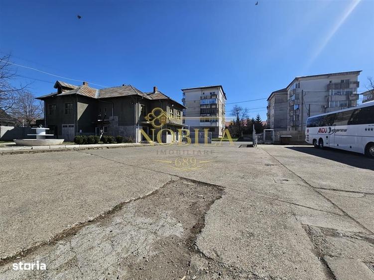 Spațiu comercial, în Central