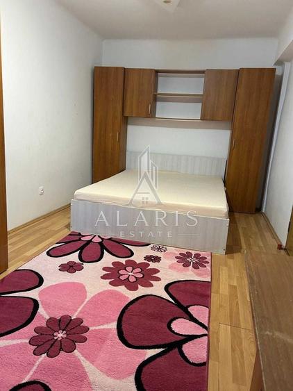 Apartament cu 3 camere decomandat, mobilat în Central