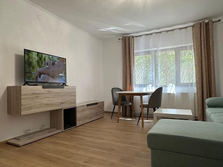 Apartament cu 2 camere decomandat, mobilat în Timpuri Noi