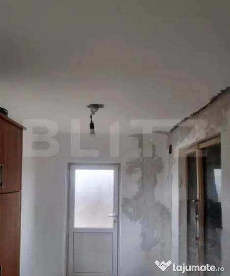Casă cu 3 camere cu Teren 696 Mp în Brazi