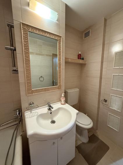 Apartament cu 3 camere, decomandat, 65 mp utili, etaj 4 cu acoperis - Soarelui - 9