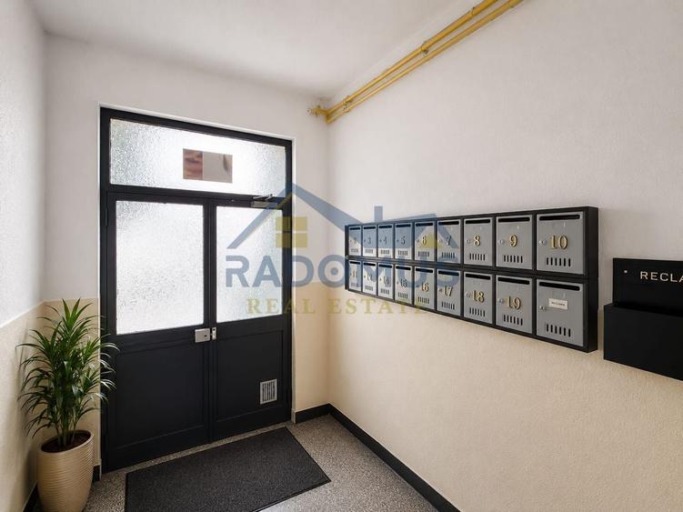 Decomandat -3 Camere - Grădină – 9 Mai - 61 Mp Utili - An 1990 -Parter - 4