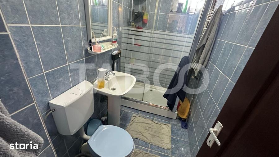 Apartament cu 4 camere decomandat în Terezian