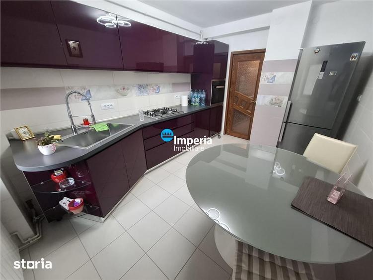 Podu Ros - Nicolae Iorga, apartament 3 camere decomandat confort spor - 4