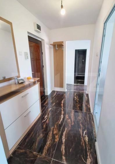 Apartament cu 2 camere decomandat în Craiter