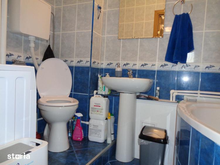 Apartament cu 2 camere decomandat în Romanilor