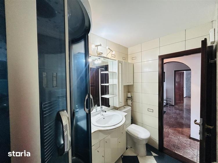 Apartament 2 camere decomandat 2 balcoane renovat Cisnadie - 5