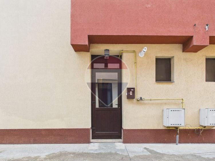 Duplex cu 4 camere cu Teren 108 Mp în Central