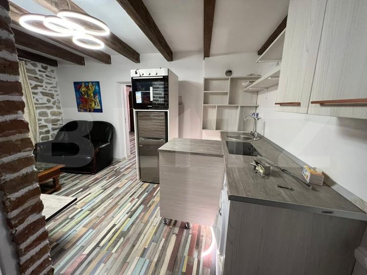 Apartament cu 3 camere decomandat în Ultracentral