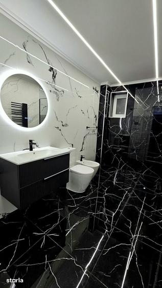 Casă cu 6 camere cu Teren 500 Mp în Central