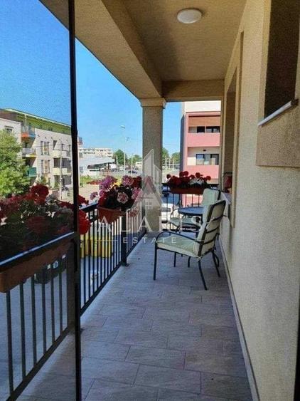 Apartament cu 2 camere decomandat, mobilat în Dumbrăvița