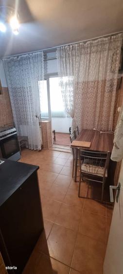 Apartament cu 3 camere în Nicolina