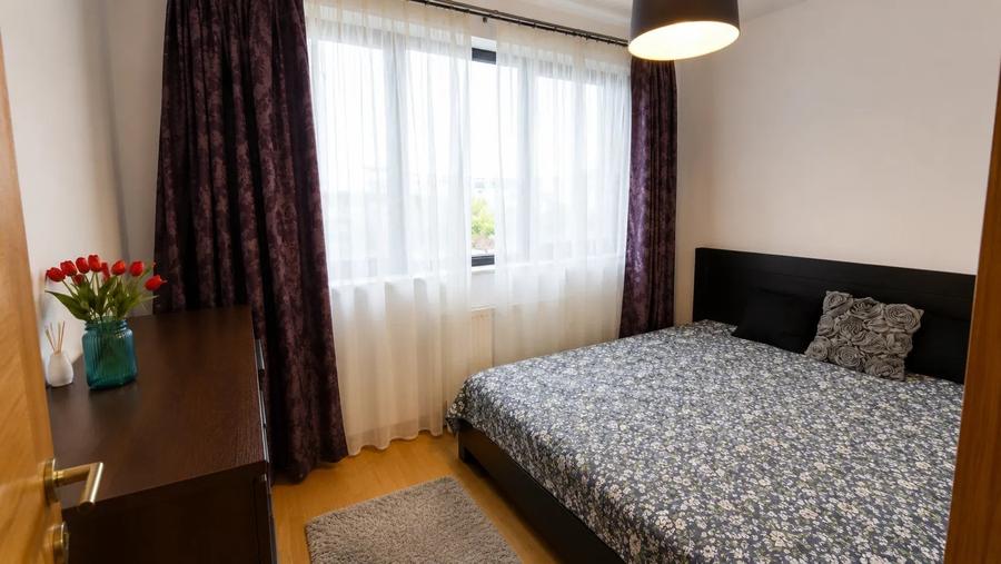 Apartament cu 3 camere decomandat în Kiseleff