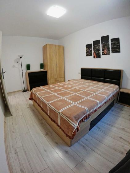 Apartament cu 2 camere decomandat în Dumbrăvița