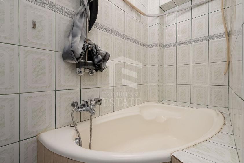 Apartament cu 3 camere decomandat, mobilat în Alexandru Obregia