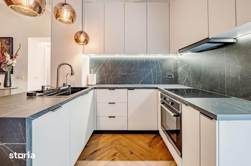 Unicat in Blocul Florentin: 3 camere, 2 bai, renovat integral cu desig - 18