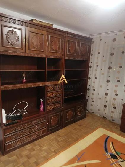 Apartament cu 3 camere în Sud