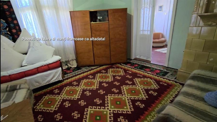 Casă individuală cu 6 camere cu Teren 12500 Mp în Sasca Mică