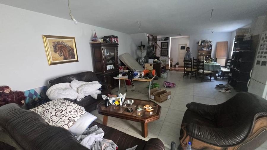 Casă cu 3 camere cu Teren 400 Mp în 1 Mai