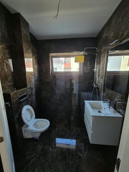 Garsonieră decomandată în Noua
